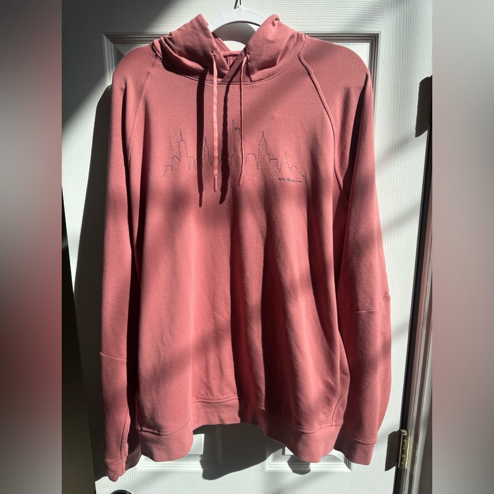 lululemon city sweat hoodie NYC edition *limited*